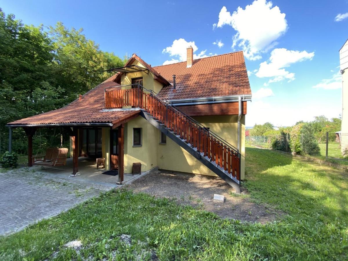 Apartments In Villa Теплице Экстерьер фото