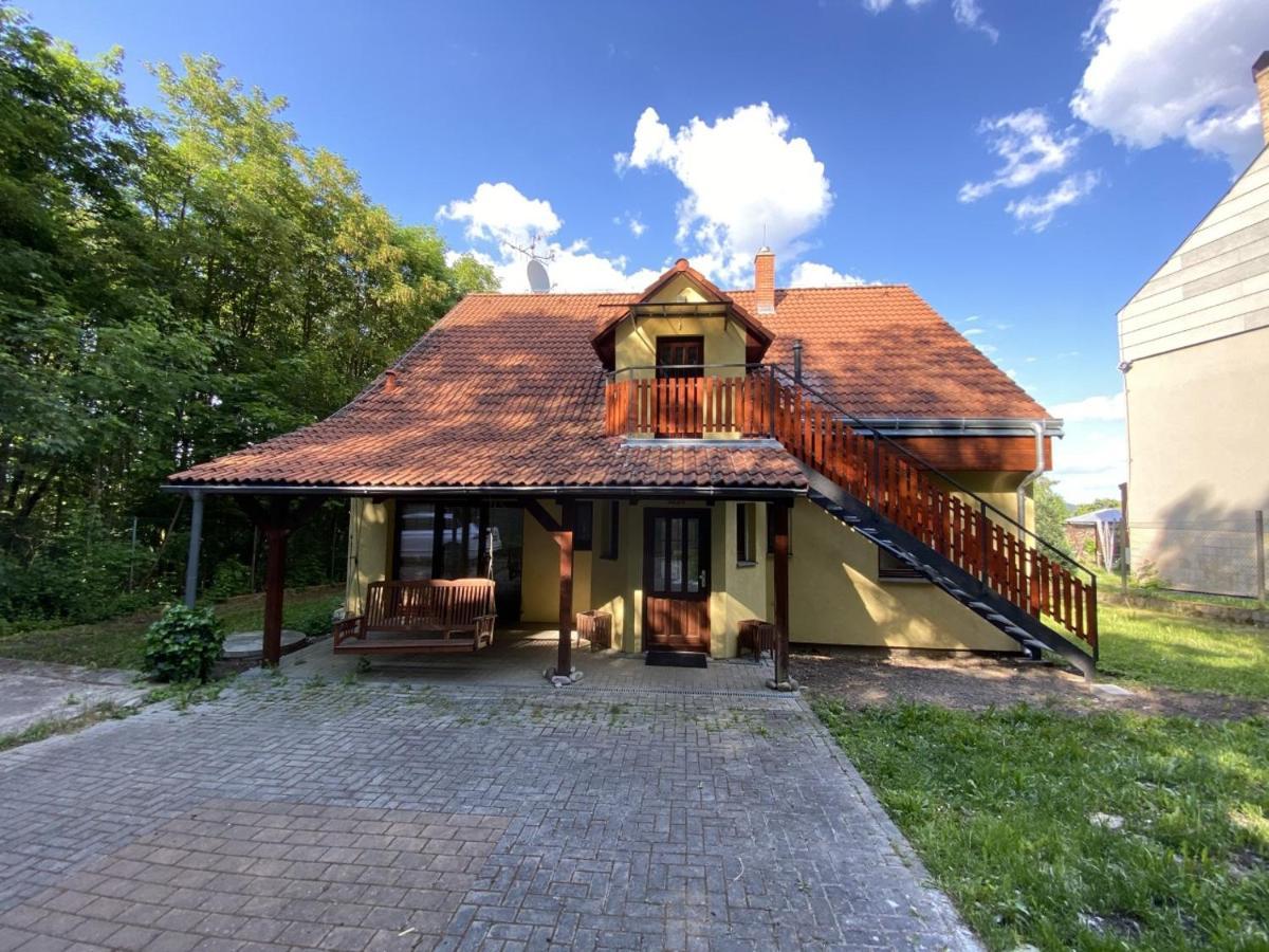 Apartments In Villa Теплице Экстерьер фото